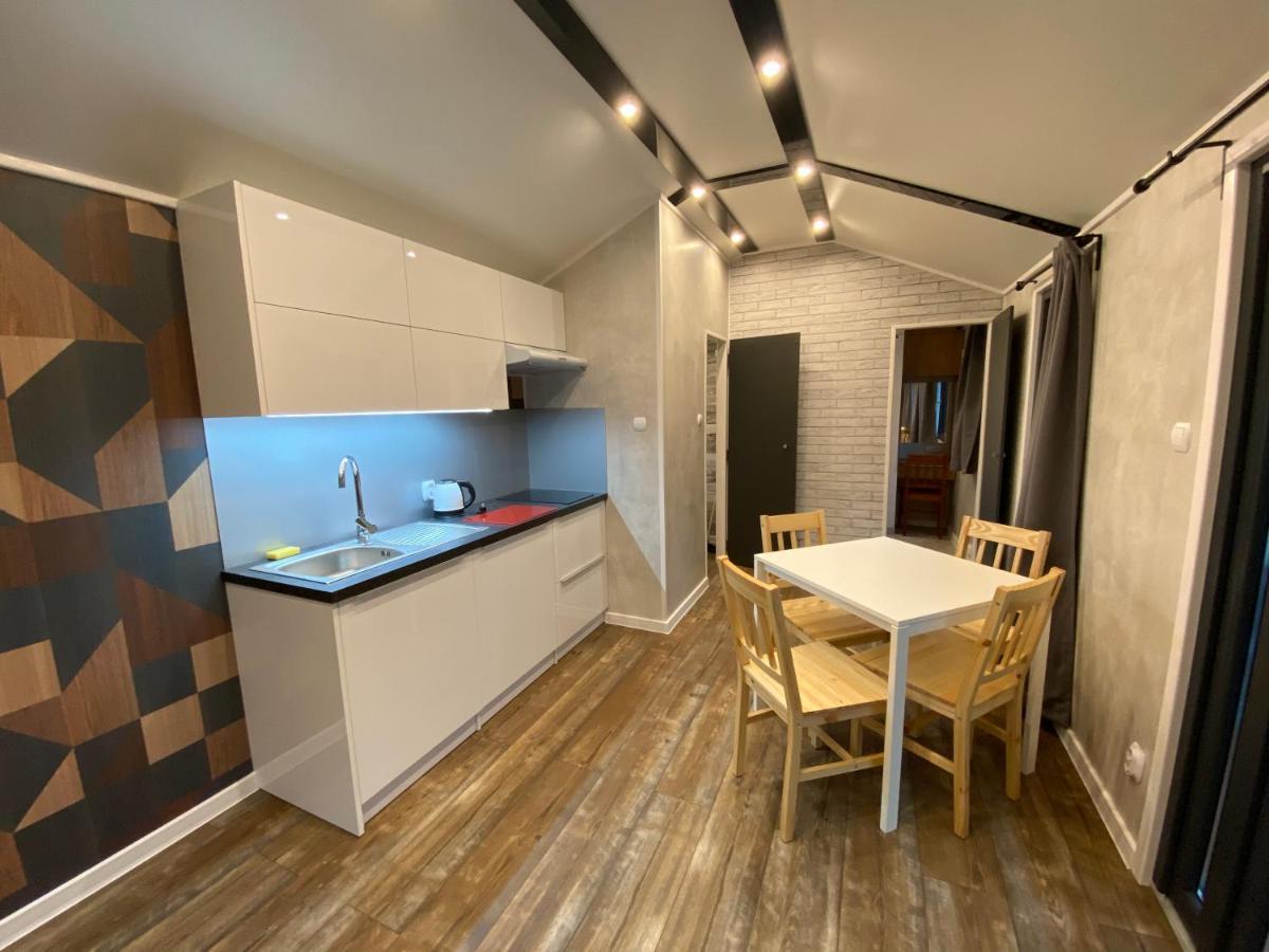 Domy Nad Morzem - Chata Pirata- Tiny House Dziwnow Exterior photo